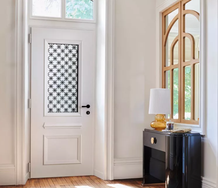 kline_porte_entree_traditionnelle_surface_blanc_int