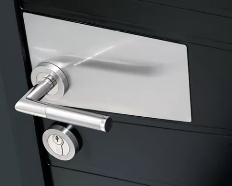 collection caractère porte d'entrée aluminium k-line