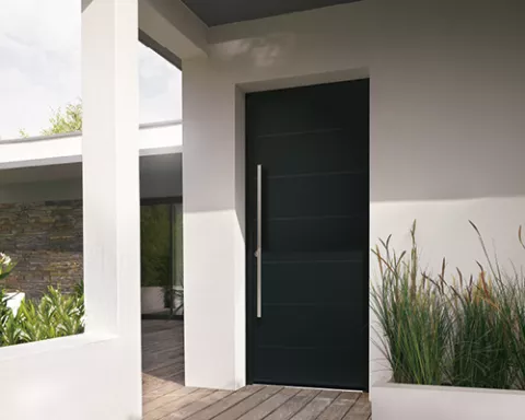 collection contemporaine porte d'entrée aluminium k-line