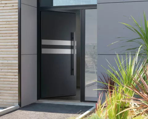 collection contemporaine porte d'entrée aluminium k-line