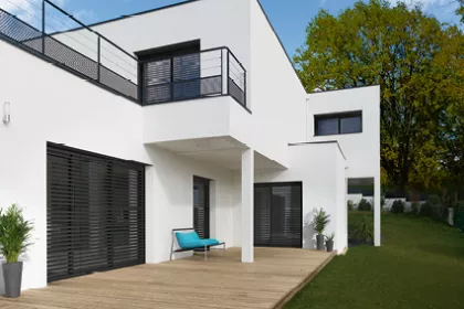 brise soleil orientable caisson invisible