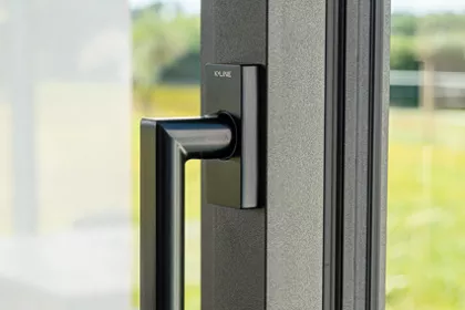 design carré menuiseries K-LINE