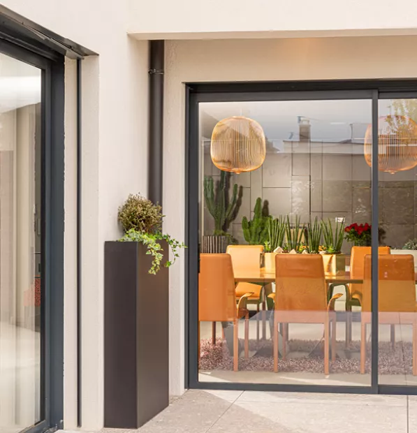 baies-coulissantes-vue-exterieure2-aluminium-k-line