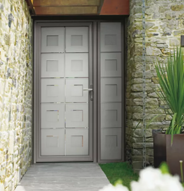 collection clarté porte d'entrée vitrée k-line