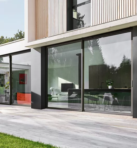 baies-coulissantes-aluminium-grandes-dimensions-k-line